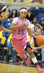 Freshman Yasmin Fuller had a career-high 10 points on Saturday.