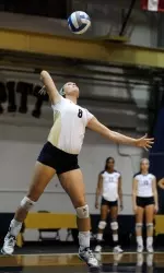 Jenna Jacobson had five assists and three digs against Cincinnati