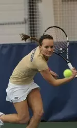 Amanda Wickman is 6-0 in singles this season