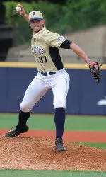 Condeelis struck out 28 batters over 22.2 innings in 2015.