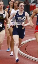 Sophomore Beth Shenck