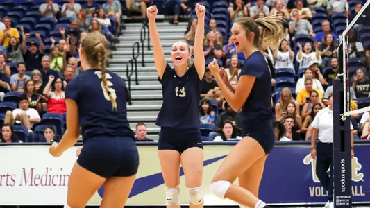 Pitt Volleyball Team