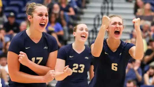Pitt Volleyball Team