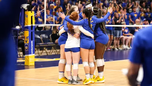 Pitt Volleyball Team