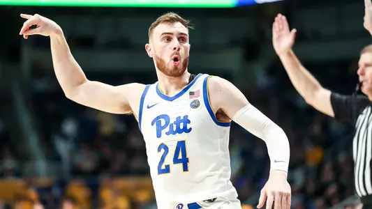 Ryan Murphy celebrating after a made three pointer.