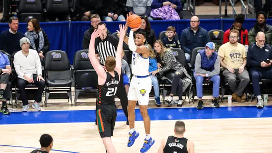 Au'diese Toney shooting vs. Miami.