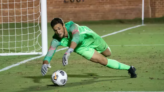 Nico Campuzano