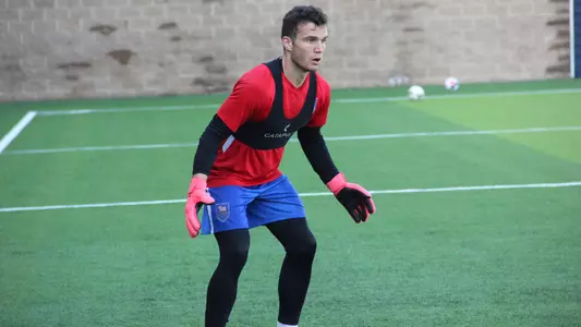 Alexander Steinbach practicing.