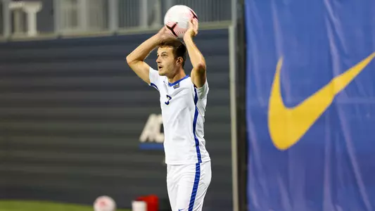 Raphael Crivello throwing the ball in.