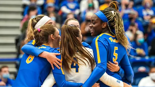 Pitt Volleyball Team