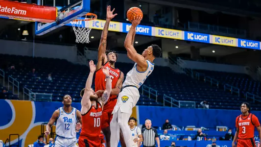 Au'diese Toney shooting vs. NC State.