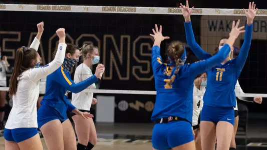 Pitt Volleyball Team