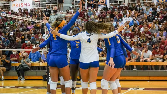 Pitt Volleyball Team