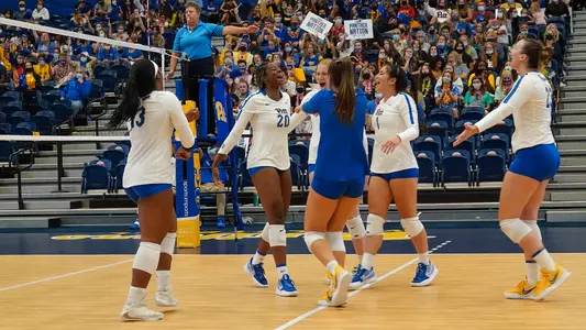 Pitt Volleyball Team