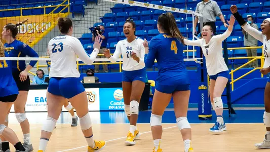 Pitt Volleyball Team