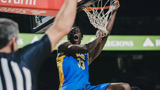 Pitt Returns Home to Host Sacred Heart Saturday Afternoon Image