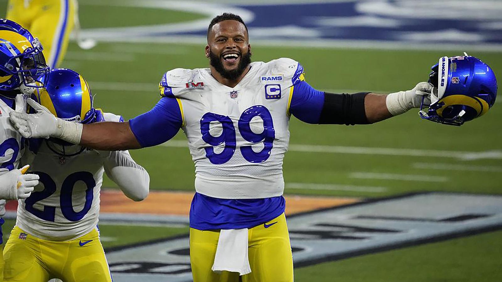 Pitt Great Aaron Donald Becomes Super Bowl Champion with Rams - Pitt Panthers #H2P