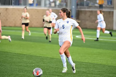 Sarah Schupansky in No. 5 uniform