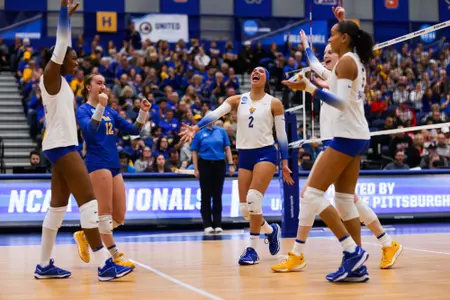 Pitt Heads to Fourth Straight Elite Eight