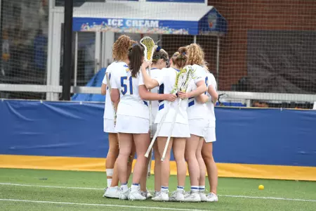 WLAX 23 Huddle Penn State