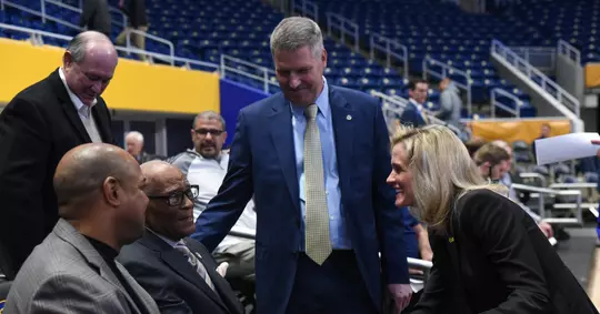 Douglas-Gallagher-Lyke_VH announcement