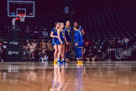 Women's Basketball Team Shot