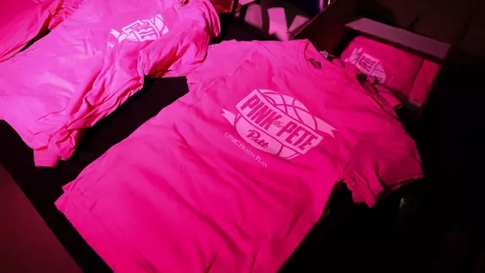 Pink t-shirt
