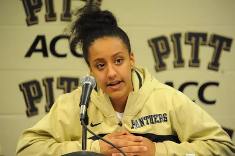 PITTSBURGH, PA - NOVEMBER 8: The Pitt Panthers take on the Bucknell Bison in NCAA Div. 1 women's basketball at the Petersen Events Center on November 8, 2013 in Pittsburgh, Pennsylvania. (Pete Madia / www.petemadia.com)
