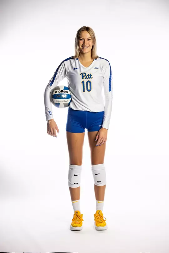 Rachel Fairbanks freshman year