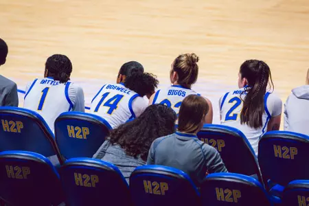 Women's Basketball Bench Shot
