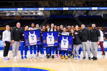 Women's Basketball Senior Day