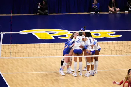 Pitt VB Huddle