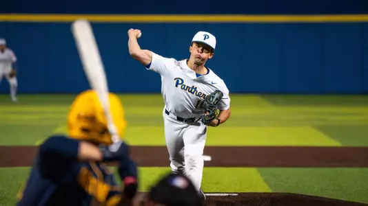 Noah Czajkowski Action