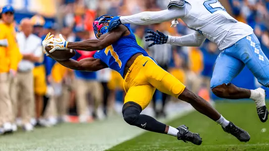 Malik Knight Action