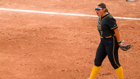 Action Shot of Luciana Moreno