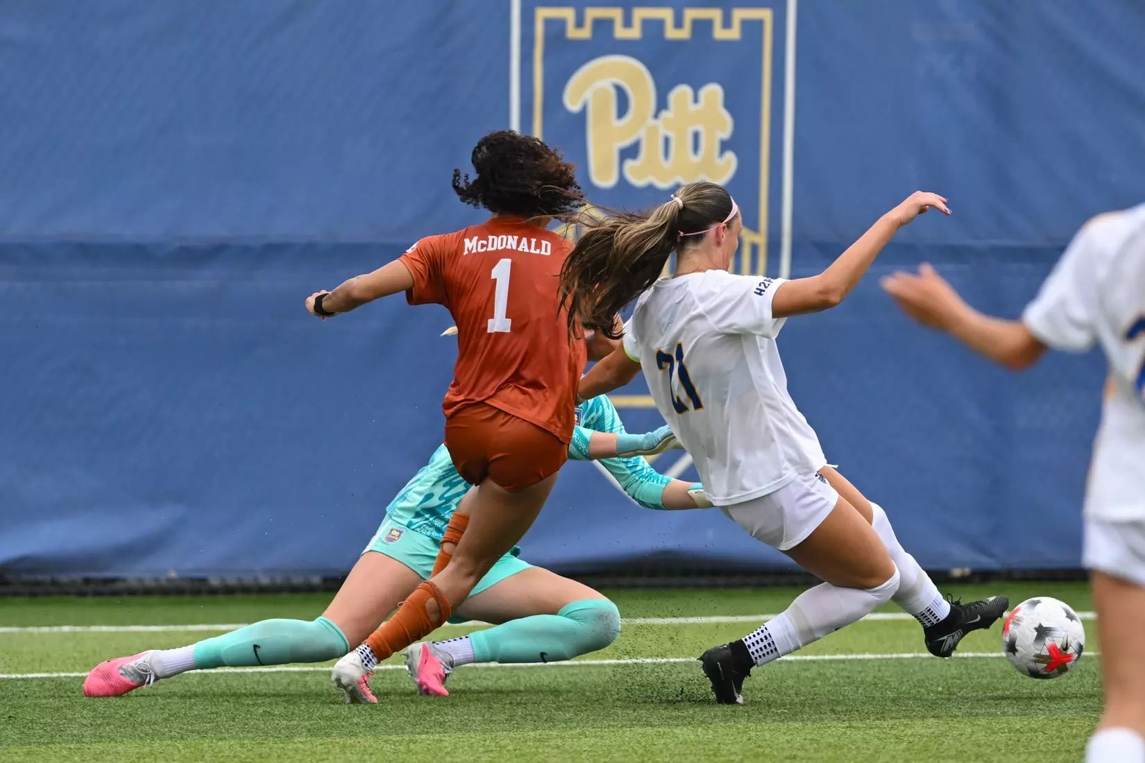 Pitt women's soccer vs Texas