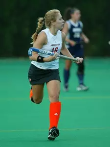 Field Hockey Hosts Brown with First Place on the Line