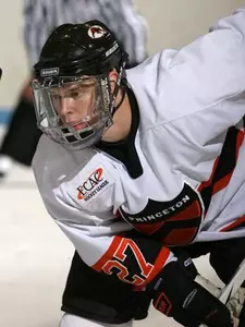 Men's Hockey visits Quinnipiac for Tuesday Night Game