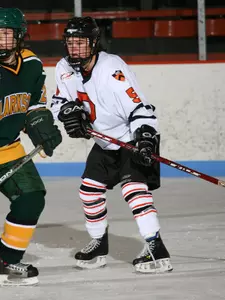 St. Lawrence Scores Early, Tops Women's Hockey 3-1