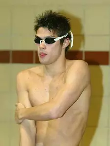 Men's Swimming/Diving Sweeps Dartmouth, Eyes H-Y-P Weekend