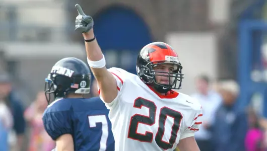 Football Players Report To Camp With United Goal - Championship