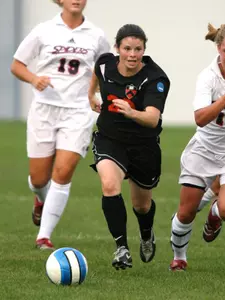 Women's Soccer's Diana Matheson Earns Bronze Medal with Canada at Pan-Am Games