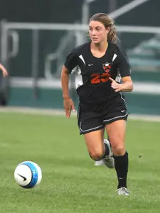 Women's Soccer Visits Cornell Saturday; Anagnostopoulos Receives National Honors