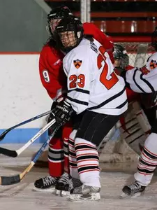 Women's Hockey Travels North Looking to Gain Ground in ECACHL Standings