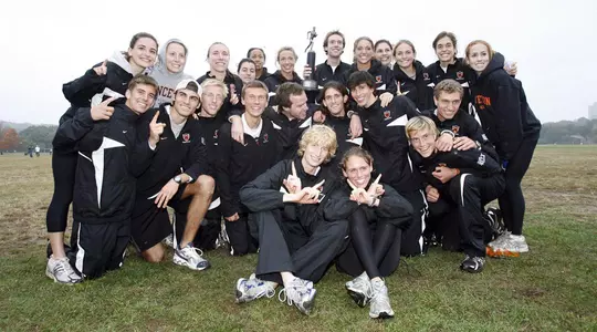 Cross Country Runs For Fourth Straight Heps Title