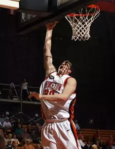 Men's Basketball Hangs On For 59-57 Win Over CCSU, Johnson's First Victory