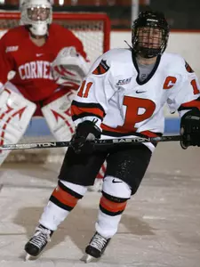 Women's Hockey Visits Connecticut For Two This Weekend