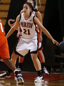 Women's Basketball to Close 2007 at Rider Saturday