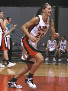 Despite Cowher's 32, Women's Hoops Falls to Lafayette 78-68