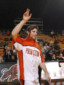 Five Honored with PVC's Distinguished Undergraduate Athletic Service Award